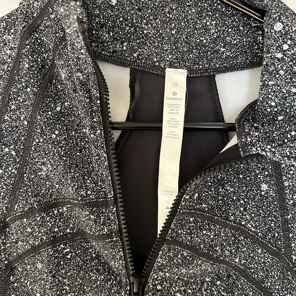 Lululemon Define Jacket - Picture 2 of 6